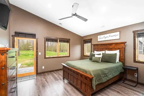 3951 Fairview Road Duluth MN 55803