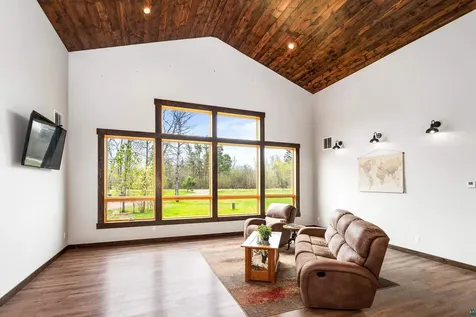 3951 Fairview Road Duluth MN 55803