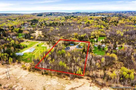 3951 Fairview Road Duluth MN 55803