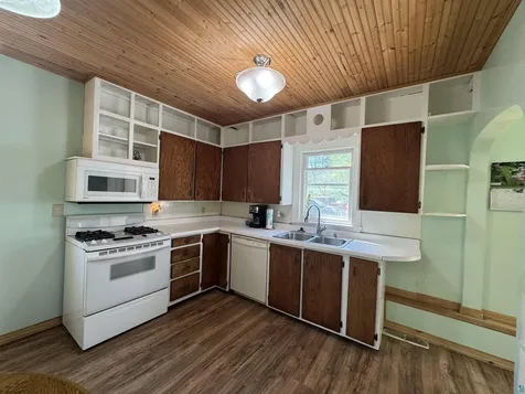 3939 Maple Street Kettle River MN 55757