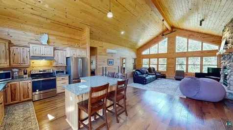 695 Loon Echo Lane Grand Marais MN 55604