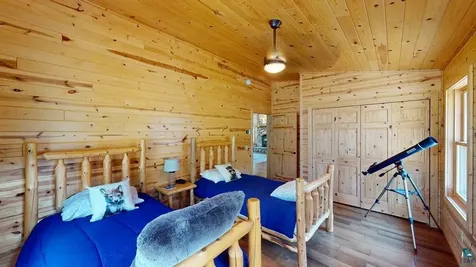 695 Loon Echo Lane Grand Marais MN 55604