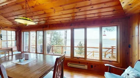 12418 Rock Point Drive Kabetogama MN 56669