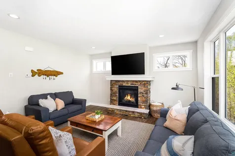 4915 Greystone Street Hermantown MN 55811