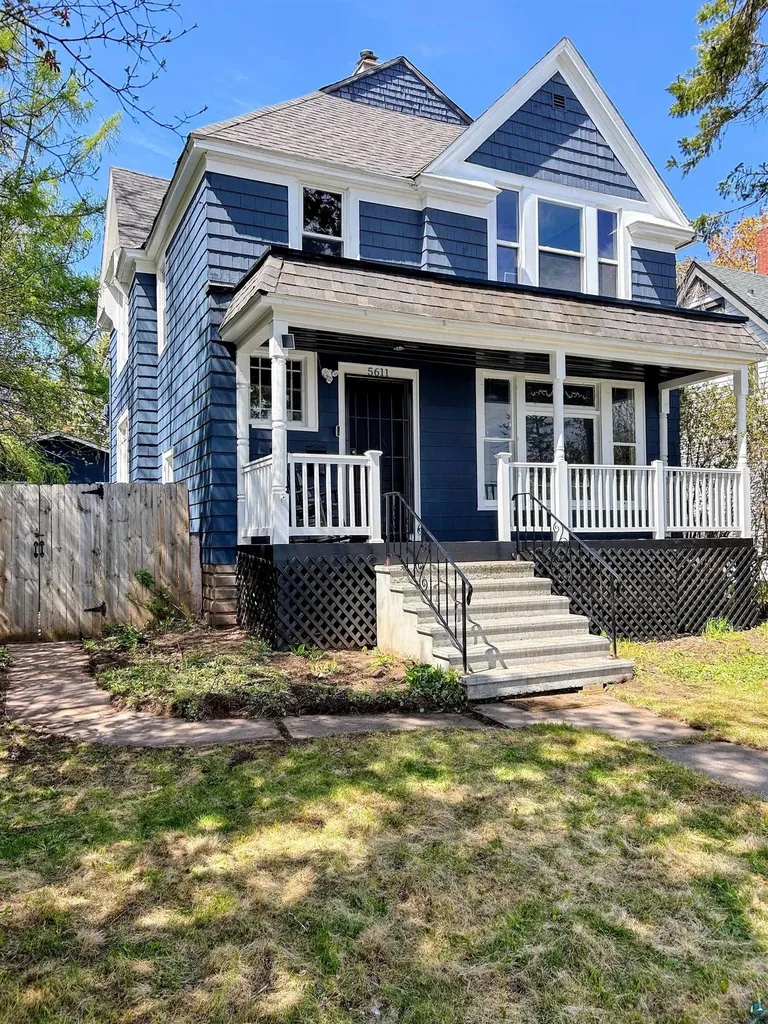 5611 London Road Duluth MN 55804