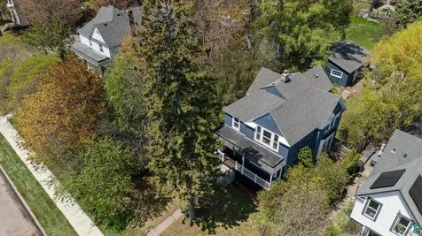 5611 London Road Duluth MN 55804