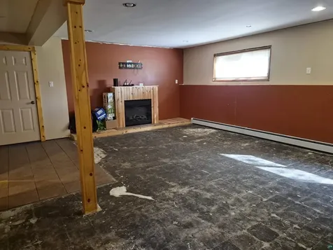 1424 E 6th Street Superior MN 54880