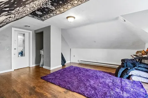 1122 E 5th Street Duluth MN 55805