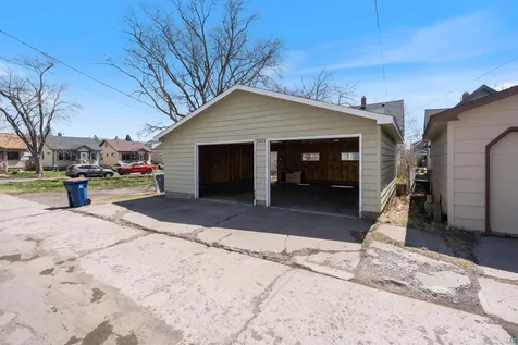 3803 W 4th Street Duluth MN 55807