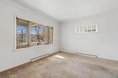3803 W 4th Street Duluth MN 55807