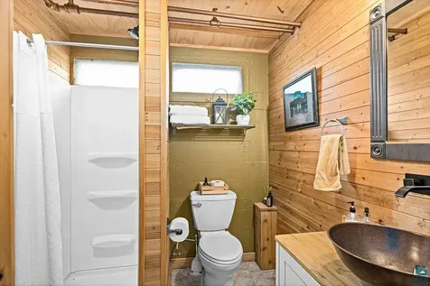 225 26th Avenue E Duluth MN 55812