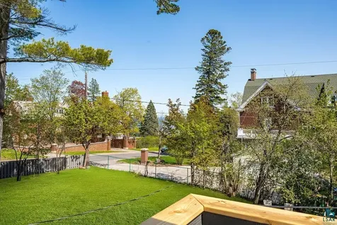 225 26th Avenue E Duluth MN 55812
