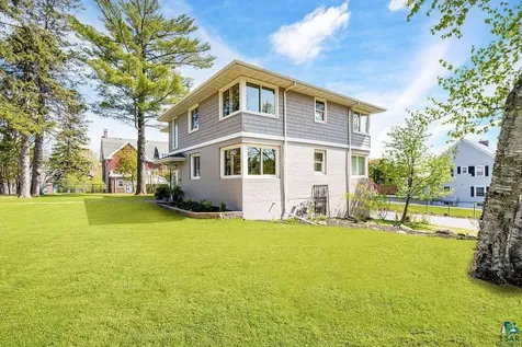 225 26th Avenue E Duluth MN 55812