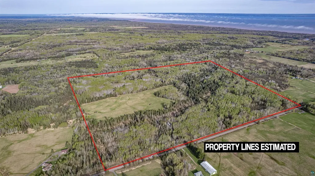 296X S Amnicon River Road South Range WI 54874