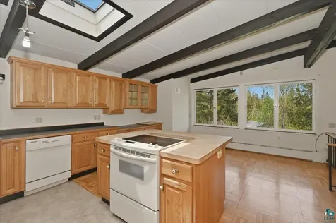 2141 Leonard Street Duluth MN 55811