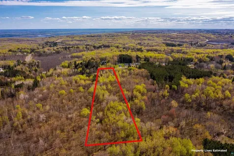 49XX Morris Thomas Road Hermantown MN 55811