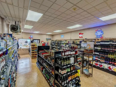 7125 Hwy 61 W Tofte MN 55615