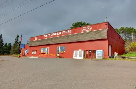 7125 Hwy 61 W Tofte MN 55615