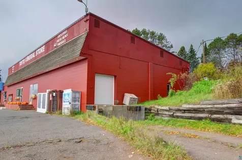 7125 Hwy 61 W Tofte MN 55615