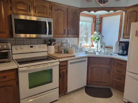 815 N 13th Avenue E Duluth MN 55805