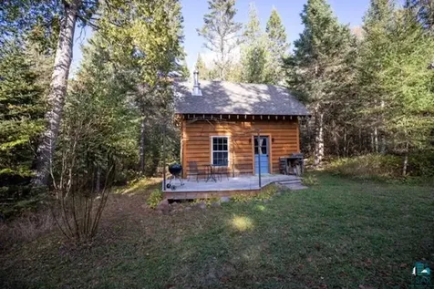 991 Ward Lake Road Lutsen MN 55612