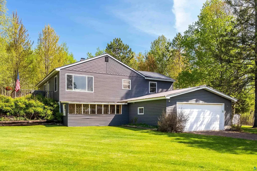 6493 Duncan Road Saginaw MN 55779