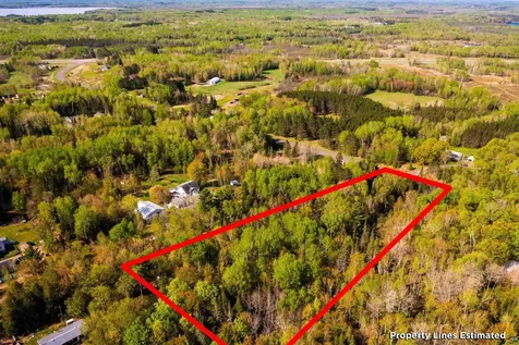 5610 Bergstrom Jct Road Saginaw MN 55779