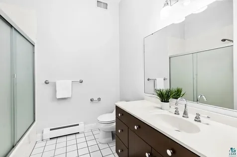 2906 W 15th Street Duluth MN 55806