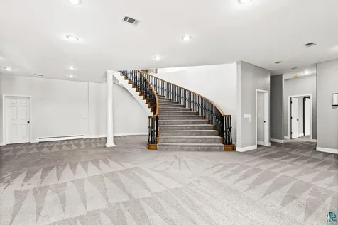 2906 W 15th Street Duluth MN 55806