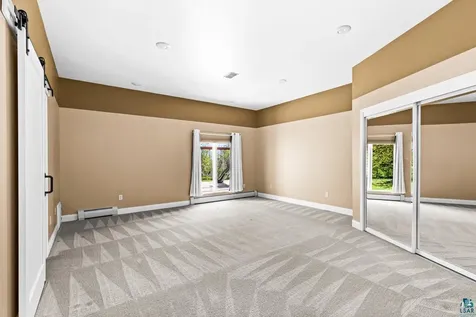 2906 W 15th Street Duluth MN 55806