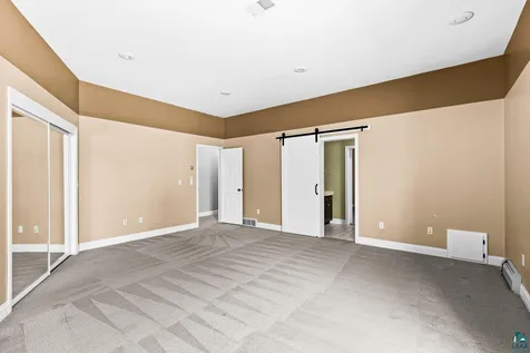 2906 W 15th Street Duluth MN 55806