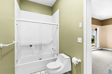 2906 W 15th Street Duluth MN 55806