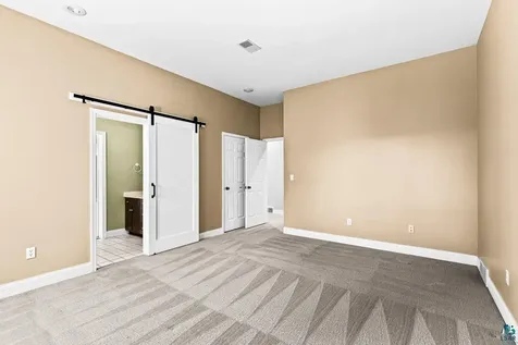 2906 W 15th Street Duluth MN 55806