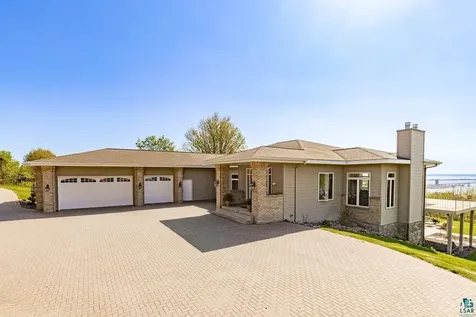 2906 W 15th Street Duluth MN 55806