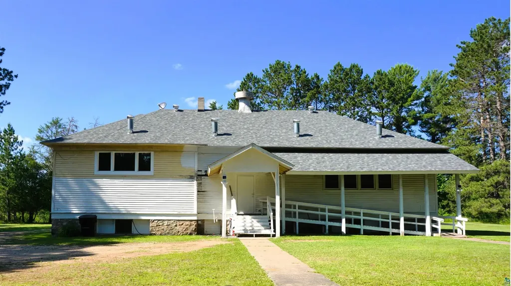 7596 Werner Road Virginia MN 55792