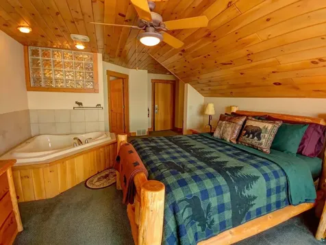 2826 Highway 61 Two Harbors MN 55616