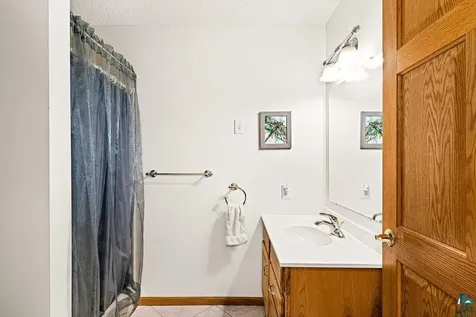 5410 Martin Road Duluth MN 55811