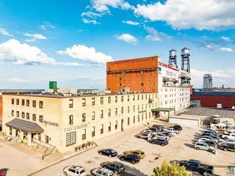 325 Lake Avenue S Duluth MN 55802
