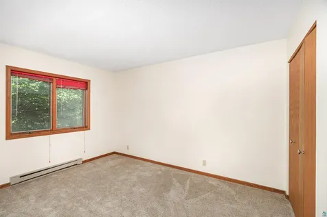 439 Hartley Place Duluth MN 55803