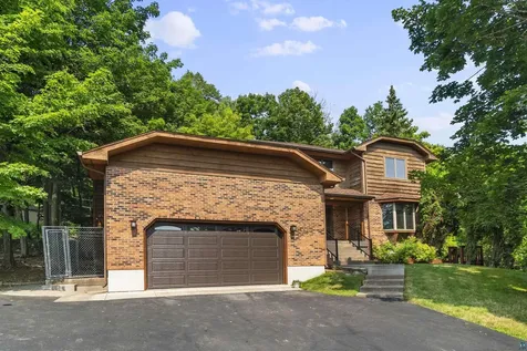 439 Hartley Place Duluth MN 55803