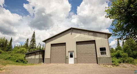 1339 Tom Lake Road Hovland MN 55606