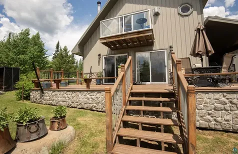1339 Tom Lake Road Hovland MN 55606