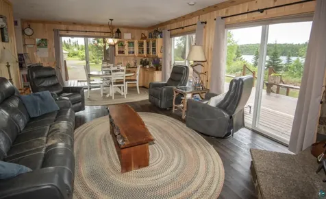 1339 Tom Lake Road Hovland MN 55606