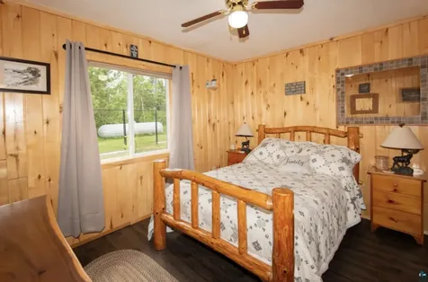 1339 Tom Lake Road Hovland MN 55606