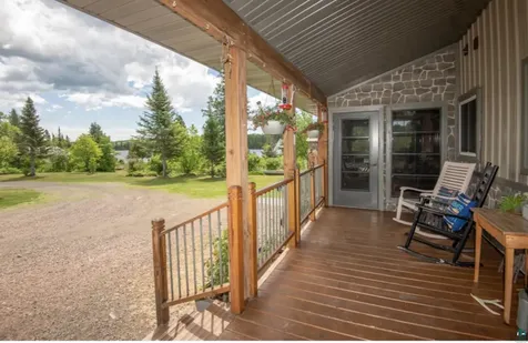 1339 Tom Lake Road Hovland MN 55606