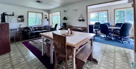 1339 Tom Lake Road Hovland MN 55606
