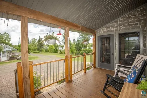 1339 Tom Lake Road Hovland MN 55606