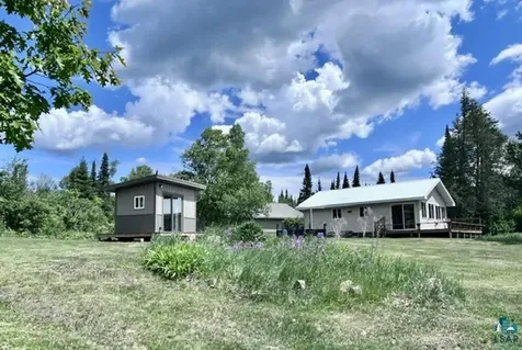 1339 Tom Lake Road Hovland MN 55606