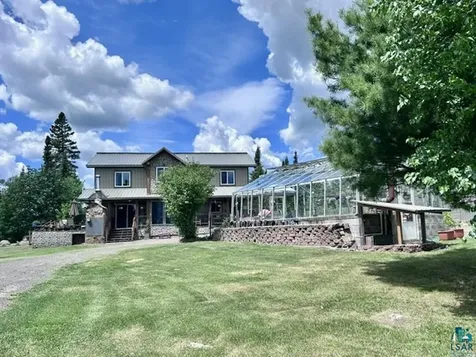 1339 Tom Lake Road Hovland MN 55606