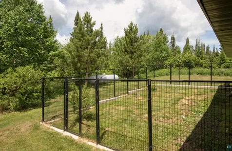 1339 Tom Lake Road Hovland MN 55606
